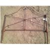 Image 3 : 48" antique bed frame