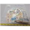 Image 2 : Bag of world stamps