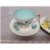 Image 4 : 3 cup/saucer sets bone china