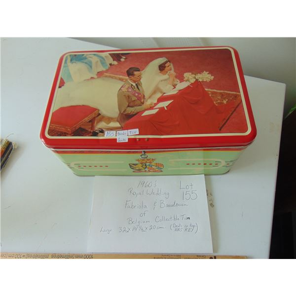 1960 ROYAL WEDDING BELGIUM FABRIOLA & BAUDOUIN LARGE BISCUIT TIN WITH KEY