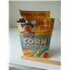 Image 1 : VINTAGE QUAKER TOASTED CORN FLAKES CEREAL BOX