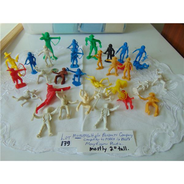 MOSTLY MULTIPLE PRODUCTS CORPORATION VINTAGE PLASTIC FIGURES