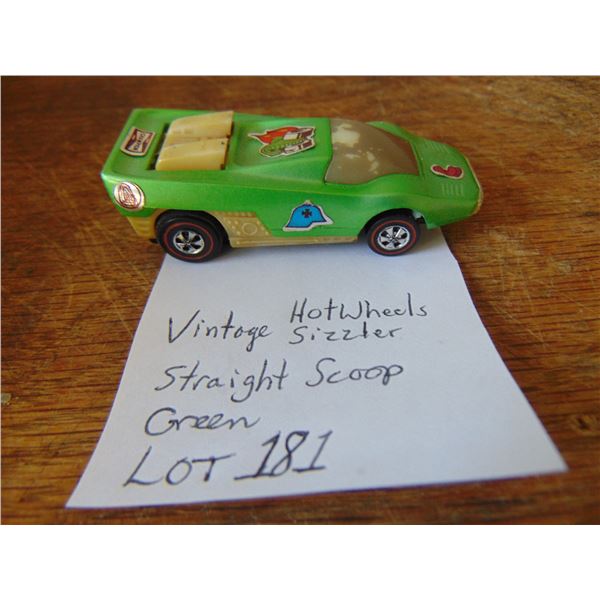 “STRAIGHT SCOOP” GREEN HOT WHEELS  “RED LINE” SIZZLER 1969