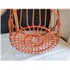 Image 4 : Mid century coated heavy wire egg basket.