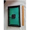 Image 2 : Billiard room pool table wall clock. Working