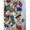 Image 5 : Bag of assorted keychains.