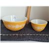 Image 1 : Vintage Pyrex bowls, Butterfly gold pattern, released 1972 & 1981