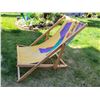 Image 2 : Vintage Coca-Cola “Beat the Feeling” canvas beach chair. 3 resting positions, folds flat.