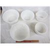 Image 2 : Lot of 5 Vintage White Mixing Bowls
