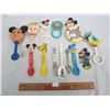 Image 2 : Lot of 13 Vintage Disney Mickey Movie Items