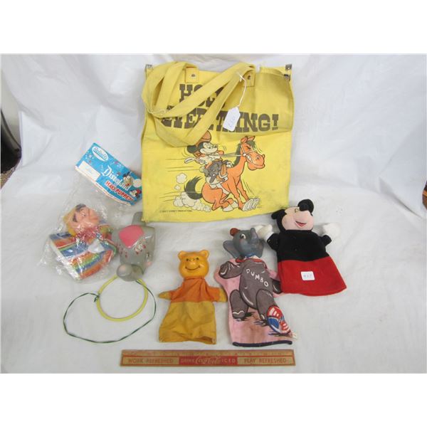 Lot of 6 Disney Items Puppets ect.