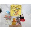 Image 1 : Lot of 6 Disney Items Puppets ect.