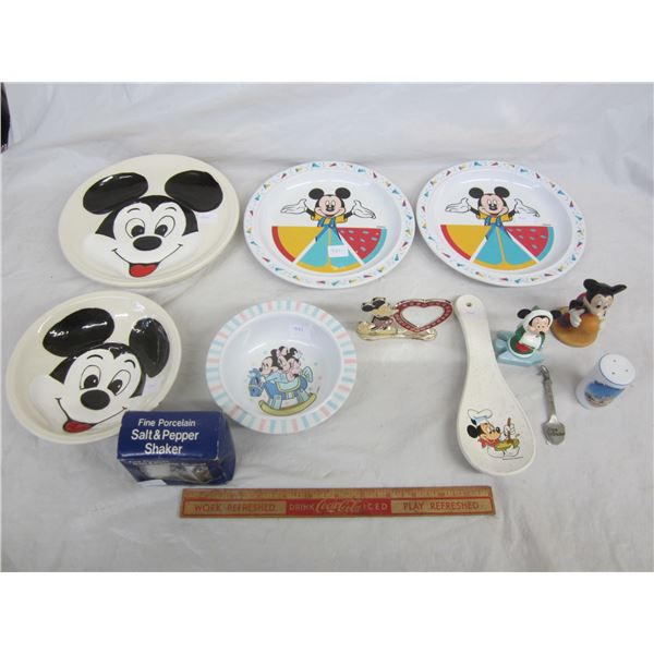 Lot of 12 Disney Souvenirs