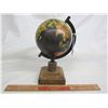 Image 1 : Black World Globe