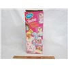 Image 2 : Bath Blast Barbie 1992 in opened box