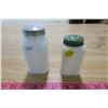 Image 1 : Glass Salt and Pepper Shaker with Metal Lids