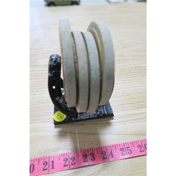 Lucky Horseshoe Coaster Holder