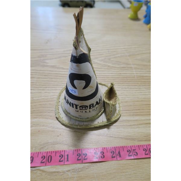 Manitoba Mukluks Birch Bark TeePee Display/Card Holder