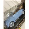 Image 3 : 1951 VW Cabriolet Convertible 1/18 Scale