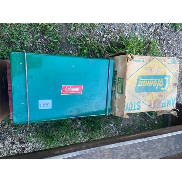 Coleman Camp Stove + Original Box Model 4M Tourist