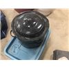 Image 1 : large pot