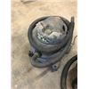 Image 1 : vacuum