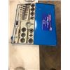 Image 1 : tap and die set