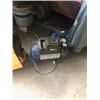 Image 1 : air compressor