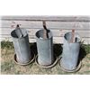 Image 4 : Smaller Metal Chicken Feeders (3)