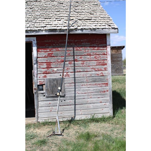 Ecklund Drive Thru Gate