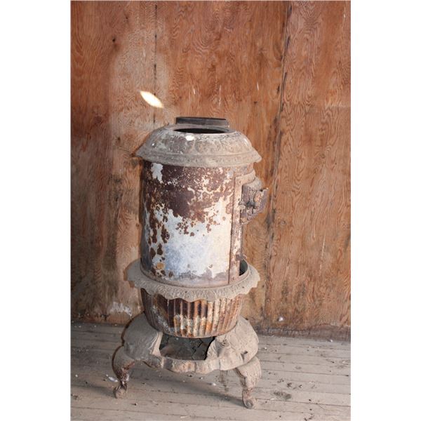 Round Oak Wood Stove