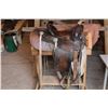 Image 5 : Great West Saddlery Saddle and Wooden Stand