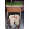 Image 6 : F. Eamor 25 Saddle With Wooden Stand