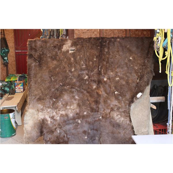 Horse Hide? 5 ft 6" x 6ft approximate