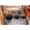 Image 1 : (3) Feed Pails