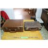Image 1 : 2 Vintage Suitcases
