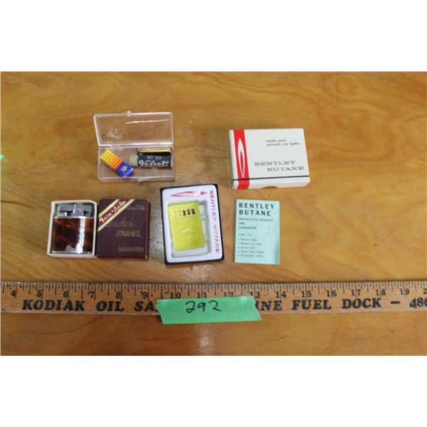 Lighter Flints and Leader Enamel Fire Lite Lighter