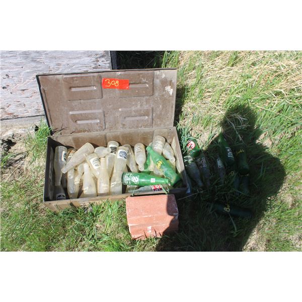 Collection of Vintage Pop Bottle Ammo Box and 3 Marked Bricks 1942, 1938, 1959