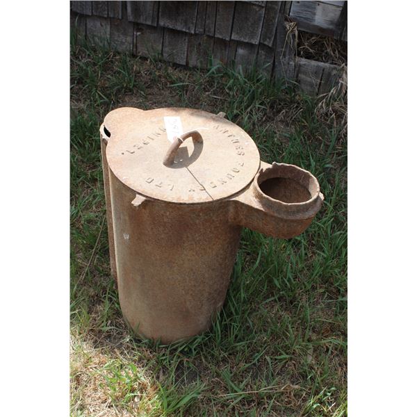 Anthes Foundry LTD. Winnipeg Cast Iron Stove with Lid