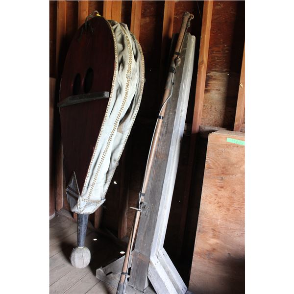 Bellows Stand and Pump (Huge!!) Bellows 40" x 60"