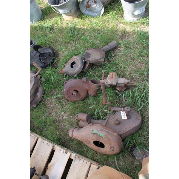 (4) Forging Blowers and Mini Vise