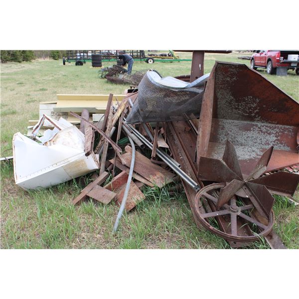 Lot of Scrap Iron (Pile)
