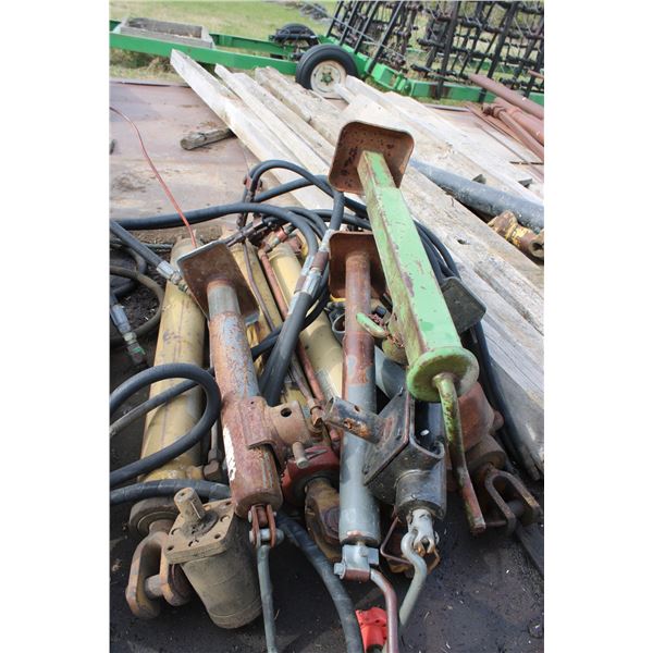 5 Jacks with Hydraulic Rams 9 Hydraulic Rams