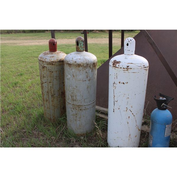 3 Gas Tanks (Set of 3)