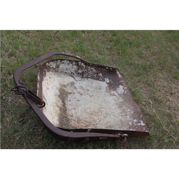 Horse drawn slip scoop