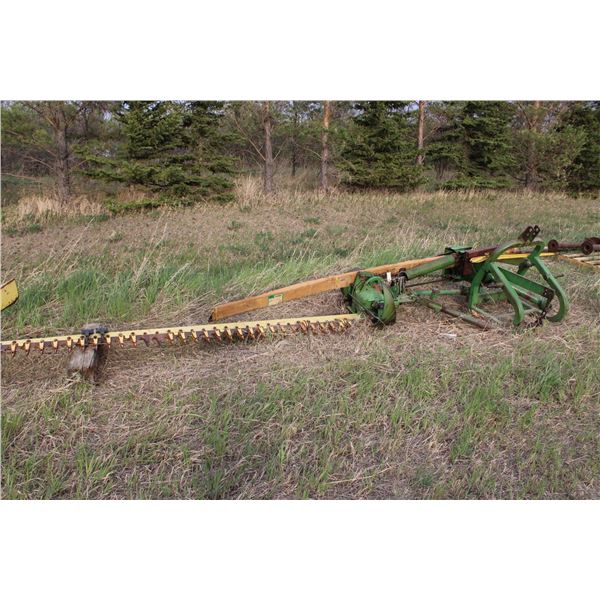 3 Point Hitch 350 Model John Deere Sickle Mower with Extra Blade