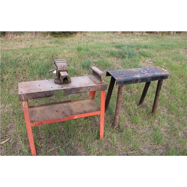 Work Bench with Vise 2 Benches 32" Long