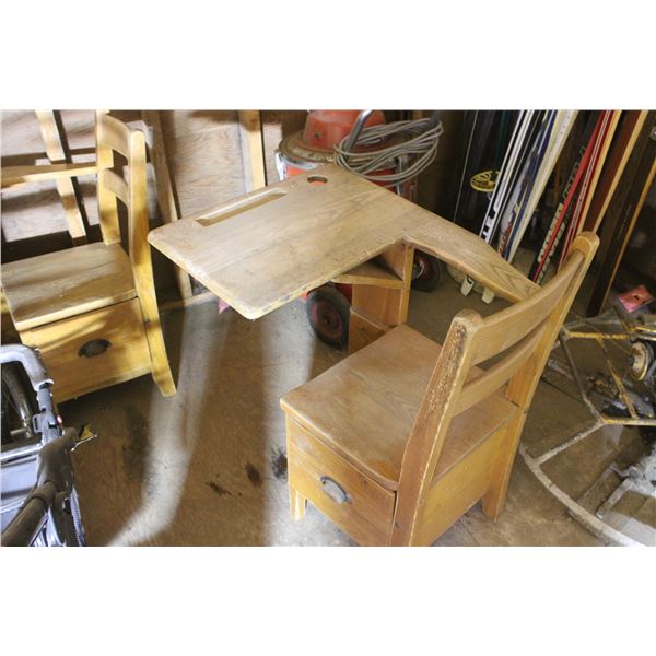 2 Vintage School Desks