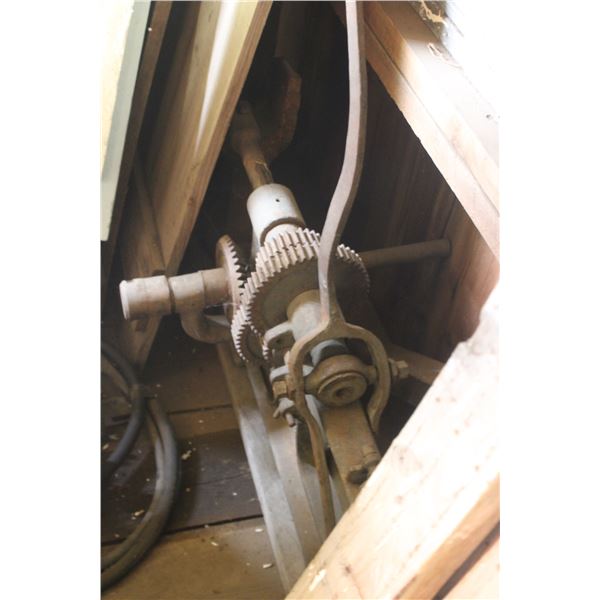 Heavy Duty Drill Press