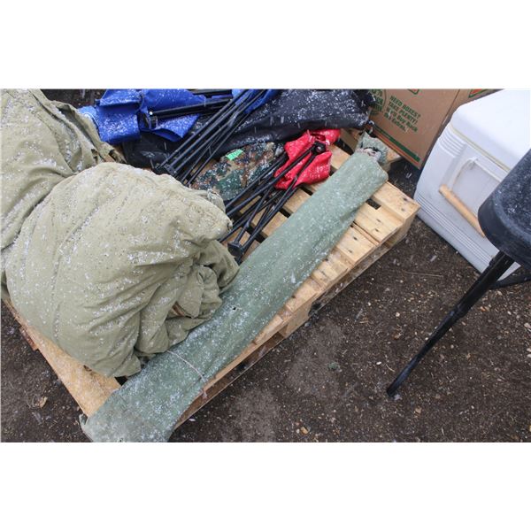 Tent and 7 Lawn Folding Chairs